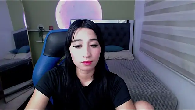 ivvoncute's Live XXX Chat