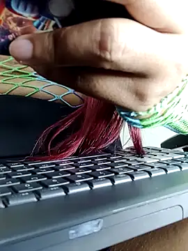 Elektra_bigcock Show in webcam