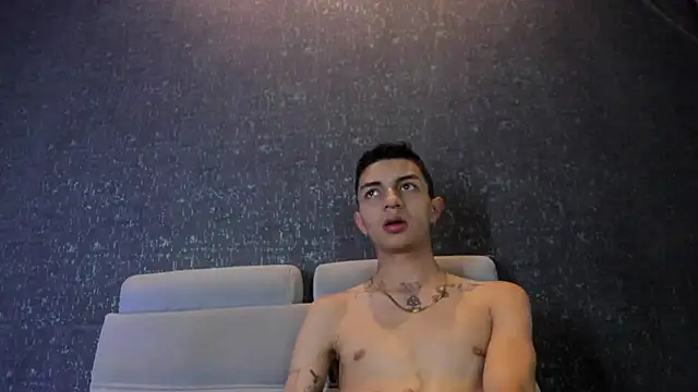 NickandAbby_'s Live XXX Chat