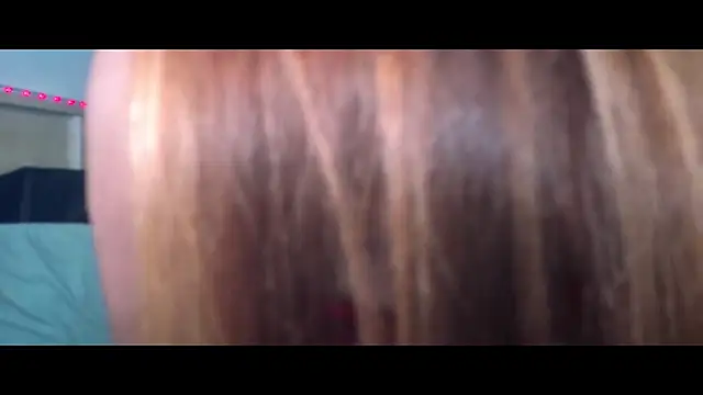 Chat +18 de sexyindianchic ao vivo