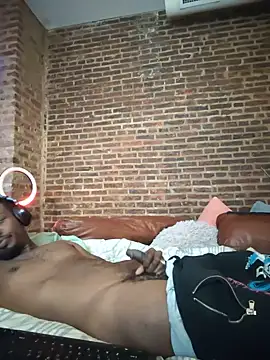 BlackD4uxo's Webcam Show