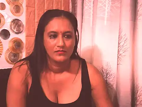 แชท XXX สดของ Indiansexyboobs18