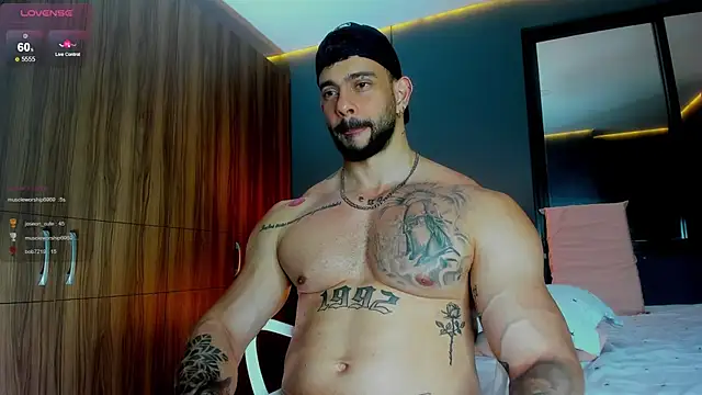 massimo_visconti Adlı Modelin Web Kamerası Şovu