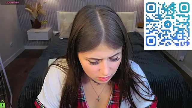 Chatroom XXX en direct de Crystal-Lace