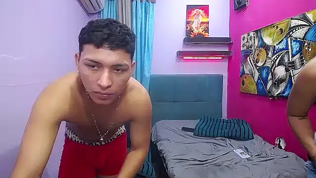 โชว์เว็บแคมของ twinks_fuck