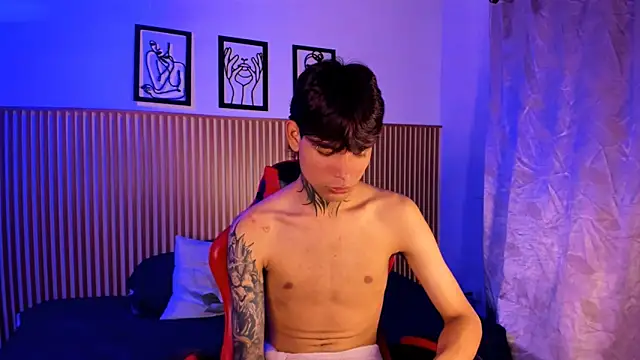 Darkxxx77's Webcam Show