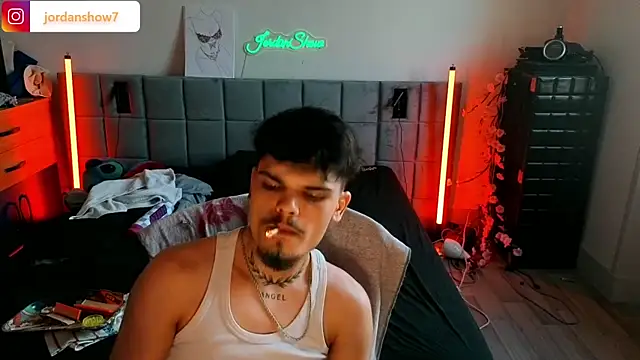 Chat +18 de JordanShow ao vivo