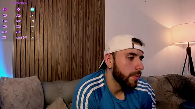 Maximo_Wolff Live XXX-chat