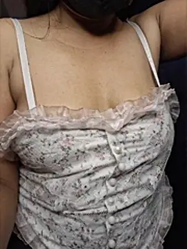 Chatroom XXX en direct de Nisha027