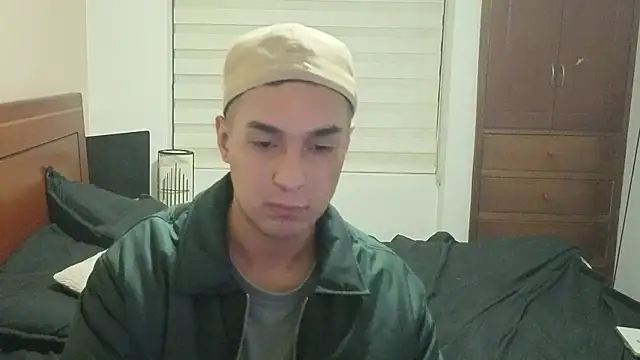 hardaftercum Adlı Modelin Canlı XXX Sohbeti
