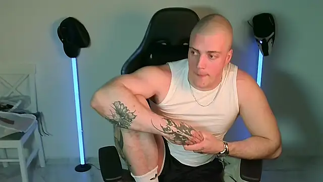 Bigbaald webkamerás műsora
