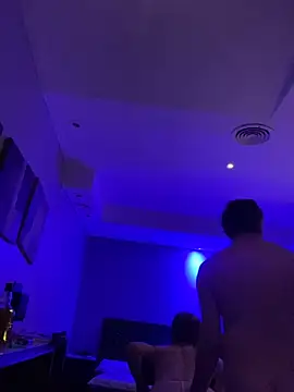 OLGAYLUK webcam show