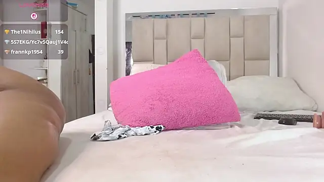 دردشة ebonny_mommy الجنسية المباشرة
