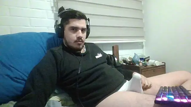 hung_weeb Live XXX Chat