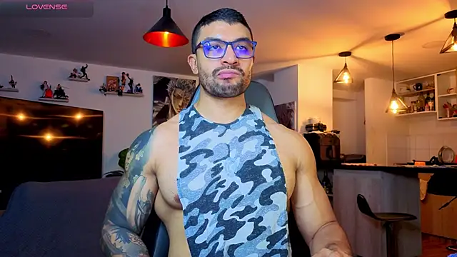Michael_Diamond webkamerás műsora