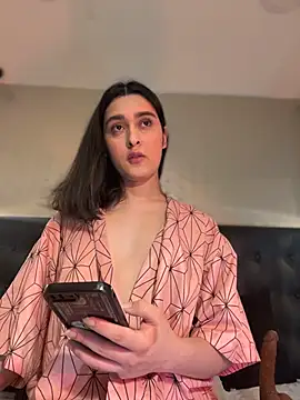Chat +18 de MiahWindsor ao vivo