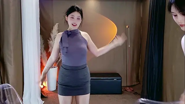 Banana-Milk69's Webcam Show