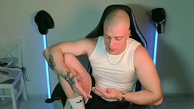 Bigbaald – Naživo XXX chat