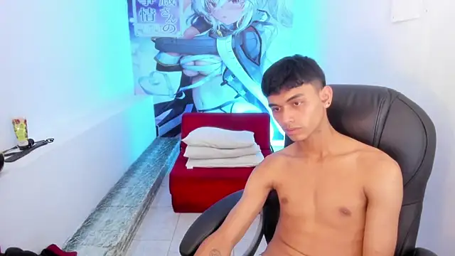 XXX chat uživo modela Tyger_Boyy