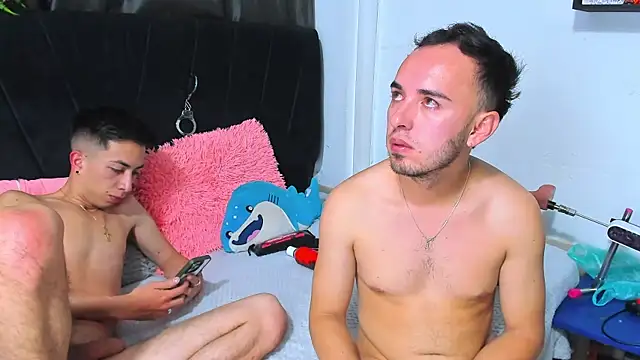 XXX chat uživo modela big-dicktop23