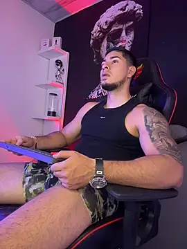 Dimitri_Colleman Show in webcam