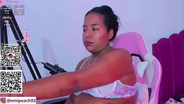 samanthaabloom's Live XXX Chat