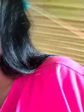 Basanis68 লাইভ XXX চ্যাট