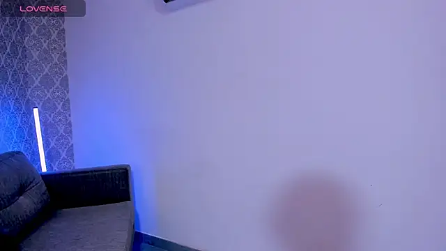 NohaCooper's Live XXX Chat