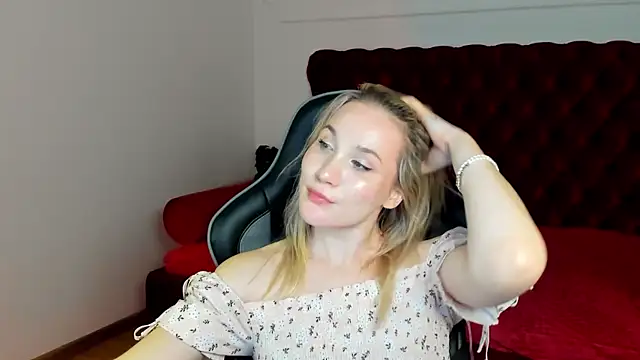 ElaraVoltage – Live XXX-chat