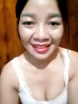 Yiyi102300 Live XXX-Chat