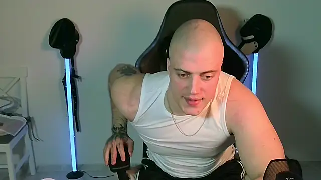 Chatroom XXX en direct de Bigbaald