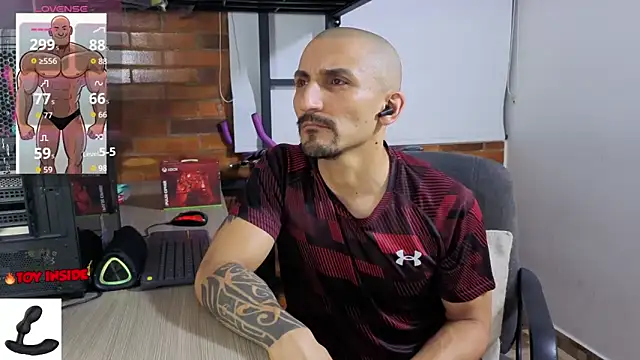 Marck_Muscle Adlı Modelin Canlı XXX Sohbeti