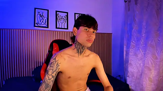 Darkxxx77 Webcam Show