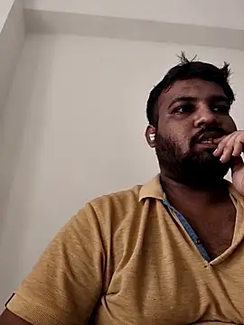vinay_smalldick Chat XXX in diretta