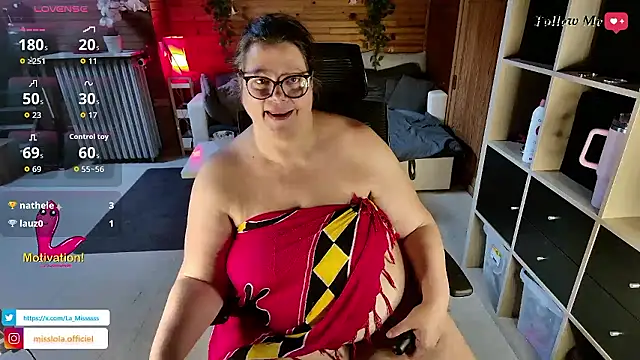 Diablesse4's Live XXX Chat