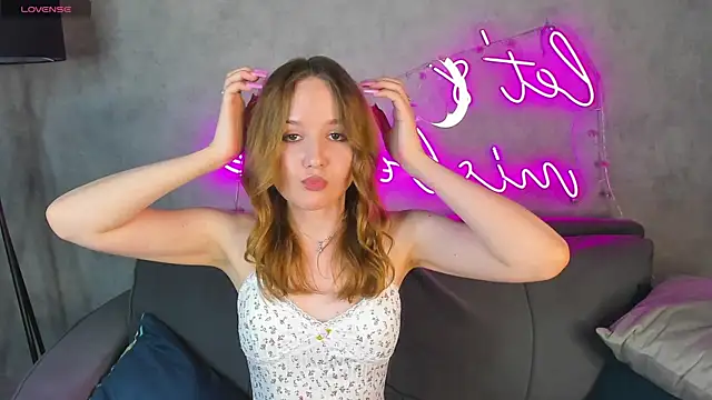 Chat XXX en directo de Emmaa_Kimm