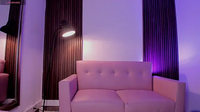 MAGIC_VERA's Live XXX Chat