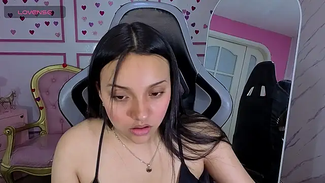 lia_harper_t – Naživo XXX chat