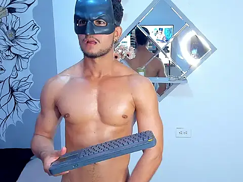 Nolan_joness 即時 XXX 聊天