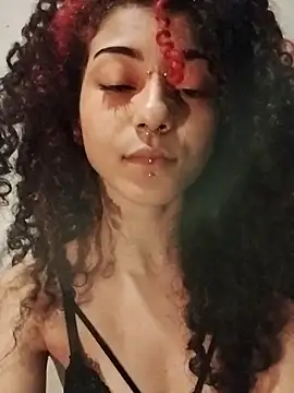 weedcouple69 webcam show