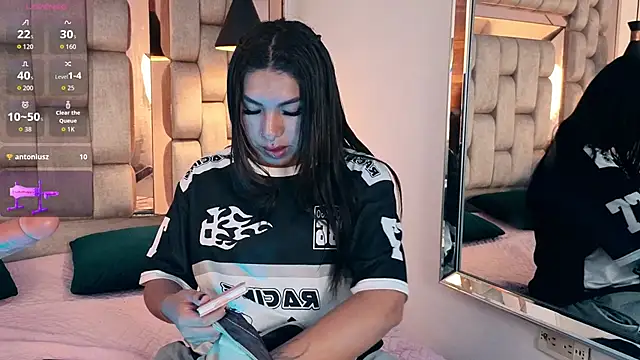 عرض كام MeelFox