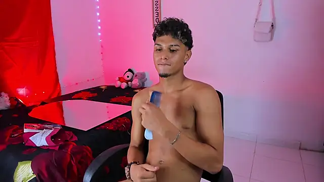 Master_hot06 Webcamshow