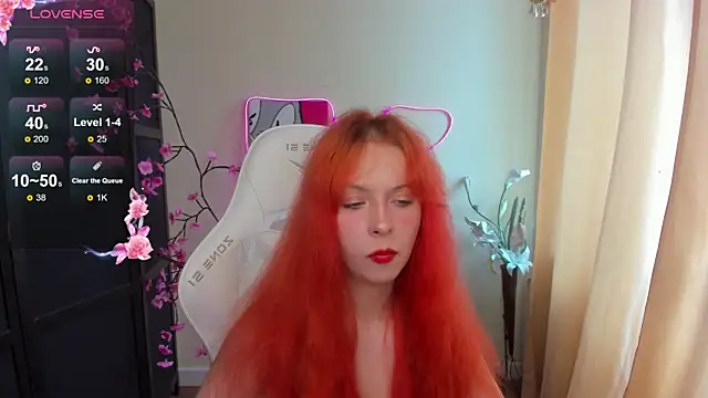 Chat XXX en directo de InfernoKitten