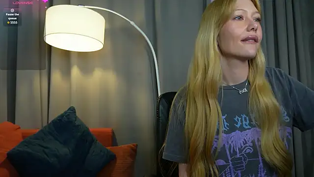 _Mila_Luna_ Chat XXX in diretta