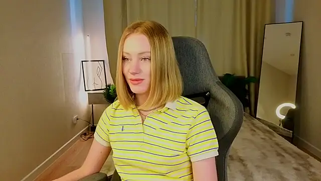 EvaHamilton's Live XXX Chat