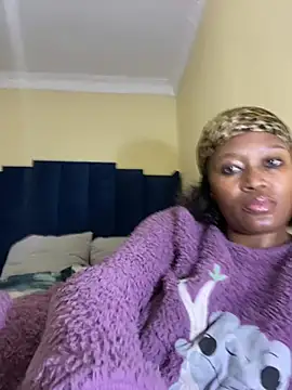 Chat +18 de Sue_Knowledge ao vivo