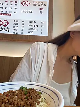 xiaochengzi505 现场XXX聊天