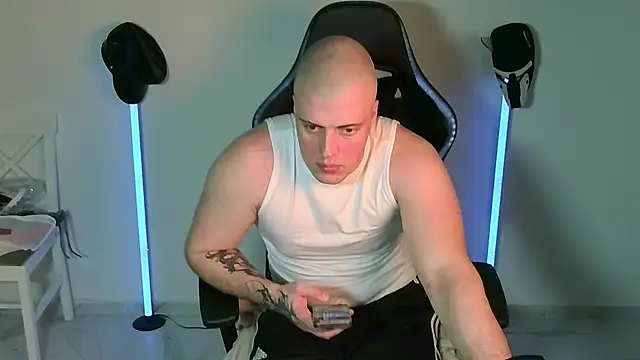 Bigbaald live XXX chat
