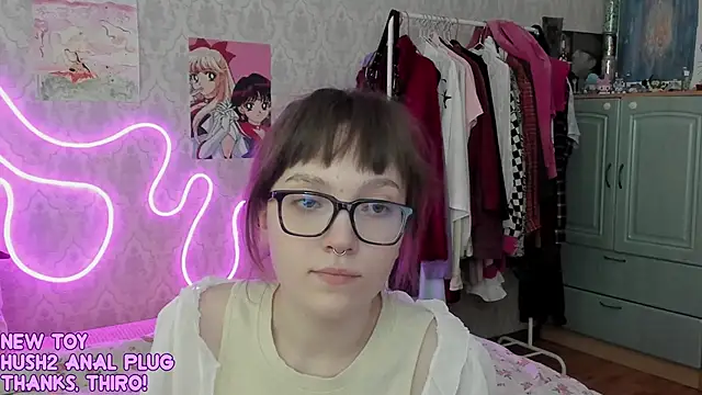 RileyNymph Live chatroom