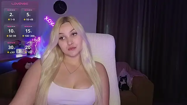 adrelaxina's Live XXX Chat